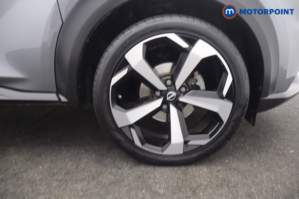 Nissan Juke Tekna Manual Petrol SUV - Stock Number (1678190) - 30th supplementary image