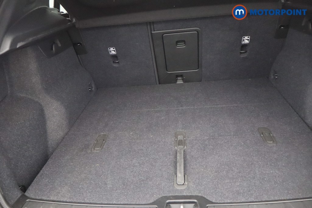 Volvo Xc40 Plus Black Edition Automatic Petrol SUV - Stock Number (1678273) - 6th supplementary image