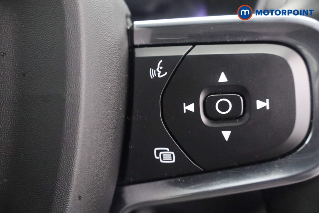 Volvo Xc40 Plus Black Edition Automatic Petrol SUV - Stock Number (1678273) - 13th supplementary image