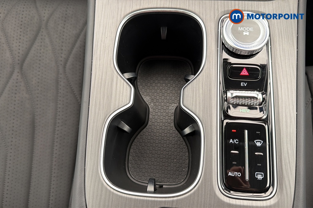 Chery Tiggo 8 Summit Automatic Petrol Plug-In Hybrid SUV - Stock Number (1678274) - 16th supplementary image