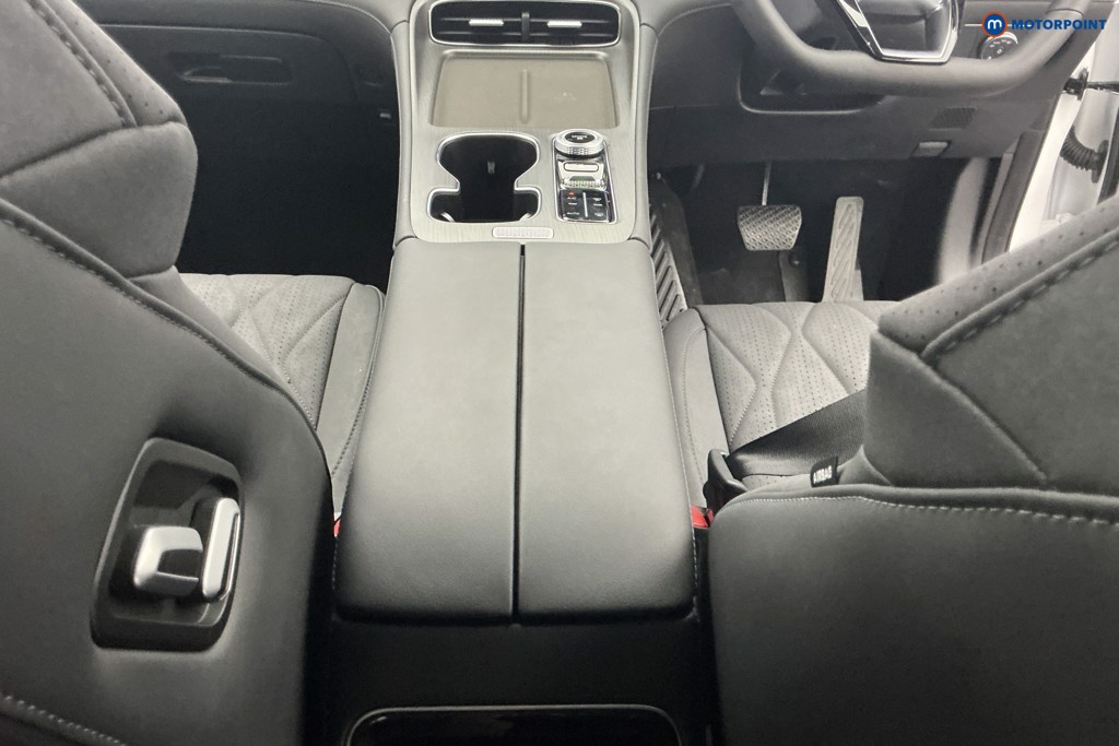 Chery Tiggo 8 Summit Automatic Petrol Plug-In Hybrid SUV - Stock Number (1678278) - 11th supplementary image