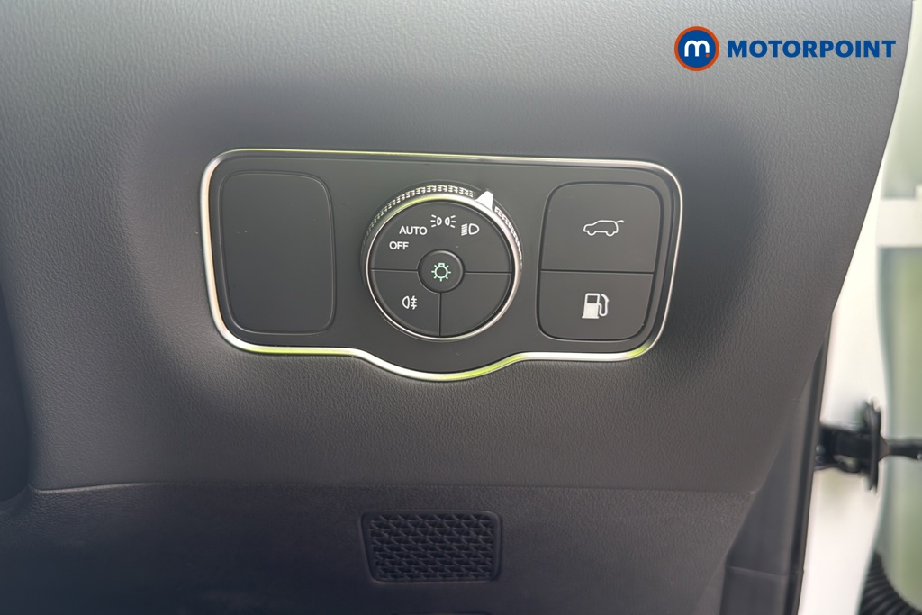 Chery Tiggo 8 Summit Automatic Petrol Plug-In Hybrid SUV - Stock Number (1678285) - 11th supplementary image