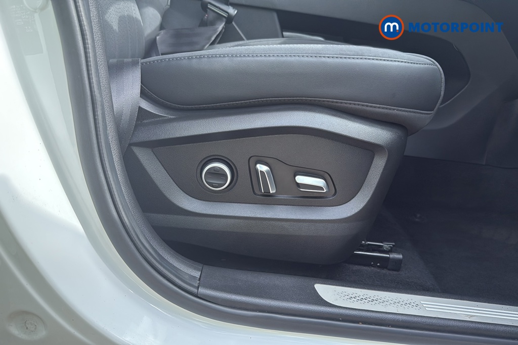 Chery Tiggo 8 Summit Automatic Petrol Plug-In Hybrid SUV - Stock Number (1678285) - 23rd supplementary image