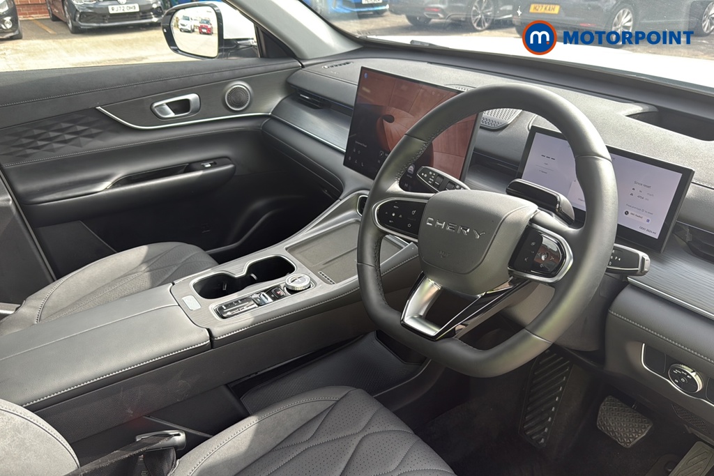 Chery Tiggo 8 Summit Automatic Petrol Plug-In Hybrid SUV - Stock Number (1678285) - 1st supplementary image