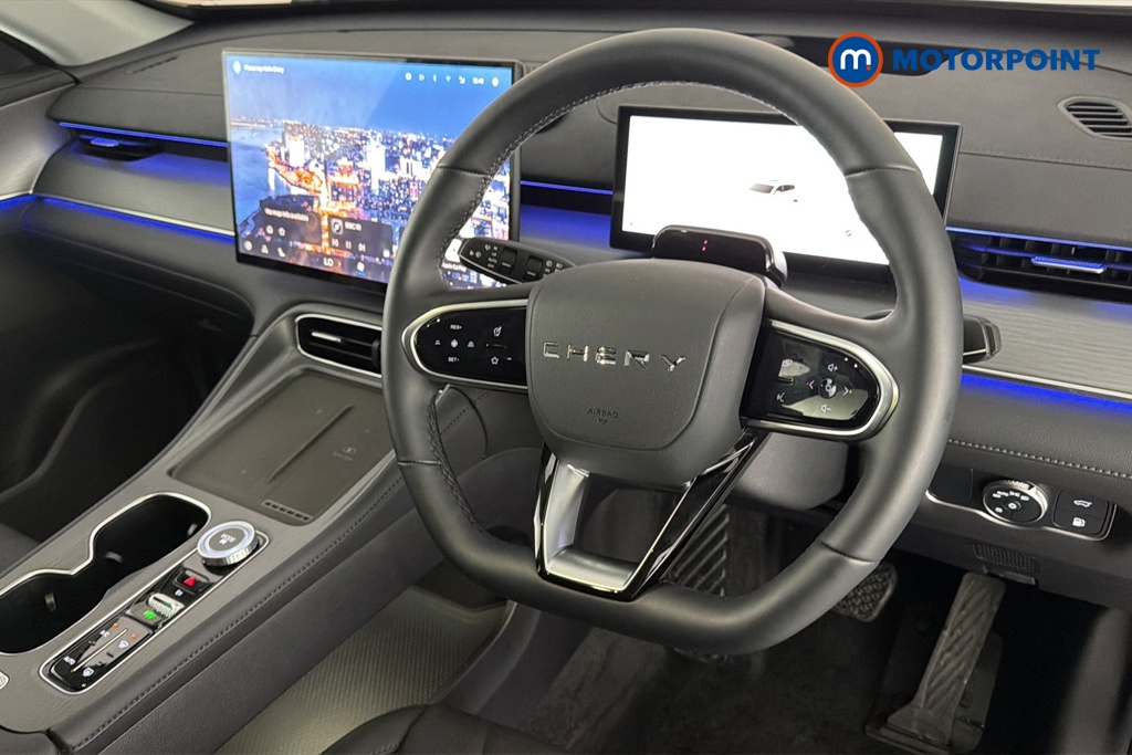 Chery Tiggo 8 Summit Automatic Petrol Plug-In Hybrid SUV - Stock Number (1678301) - 1st supplementary image