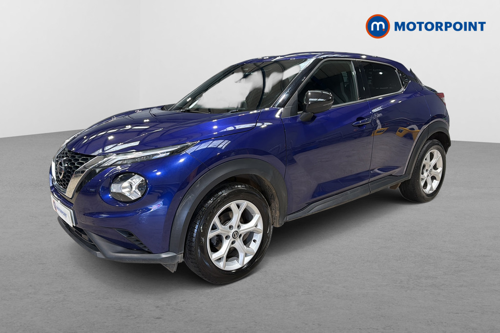 Nissan Juke N-Connecta Automatic Petrol SUV - Stock Number (1678345) - Passenger side front corner