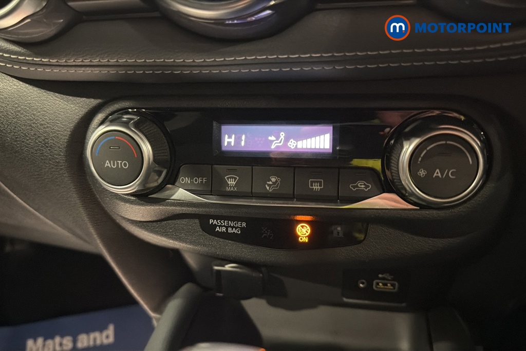 Nissan Juke N-Connecta Automatic Petrol SUV - Stock Number (1678345) - 12th supplementary image