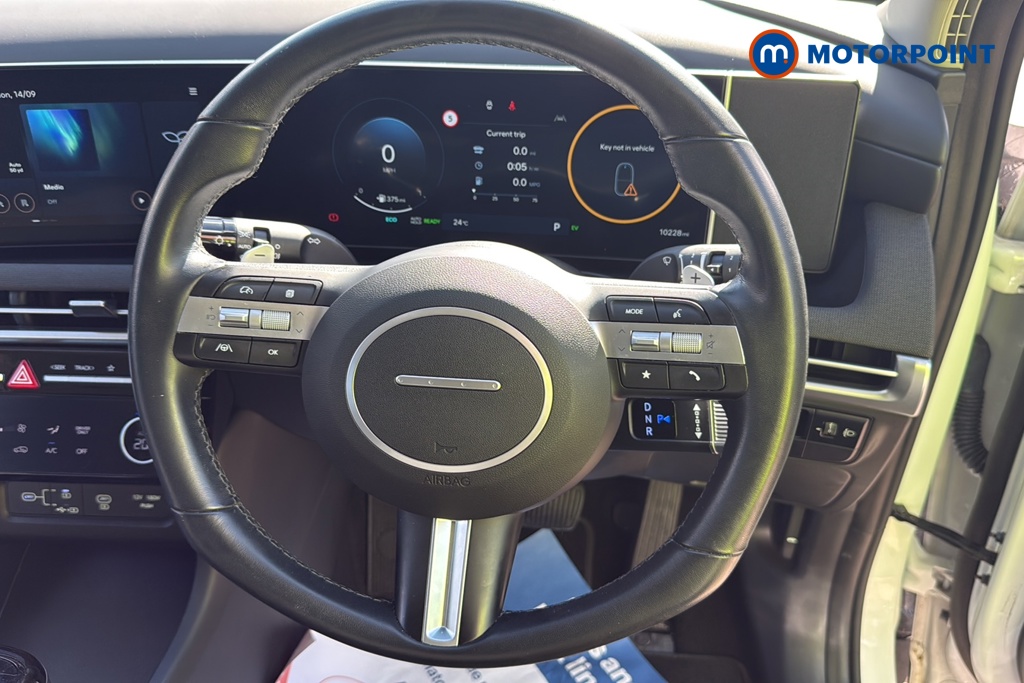 Hyundai Tucson Advance Automatic Petrol-Electric Hybrid SUV - Stock Number (1678406) - 2nd supplementary image