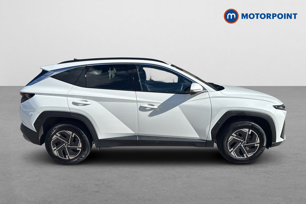 Hyundai Tucson Advance Automatic Petrol-Electric Hybrid SUV - Stock Number (1678406) - Passenger side