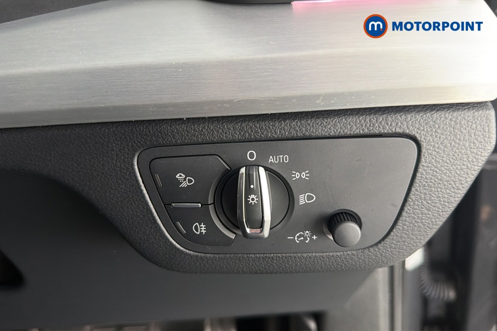 Audi Q5 S Line Automatic Petrol SUV - Stock Number (1678500) - 11th supplementary image