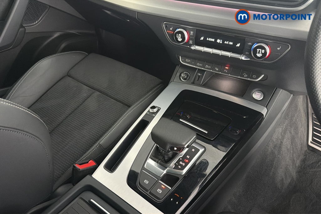 Audi Q5 S Line Automatic Petrol SUV - Stock Number (1678500) - 15th supplementary image