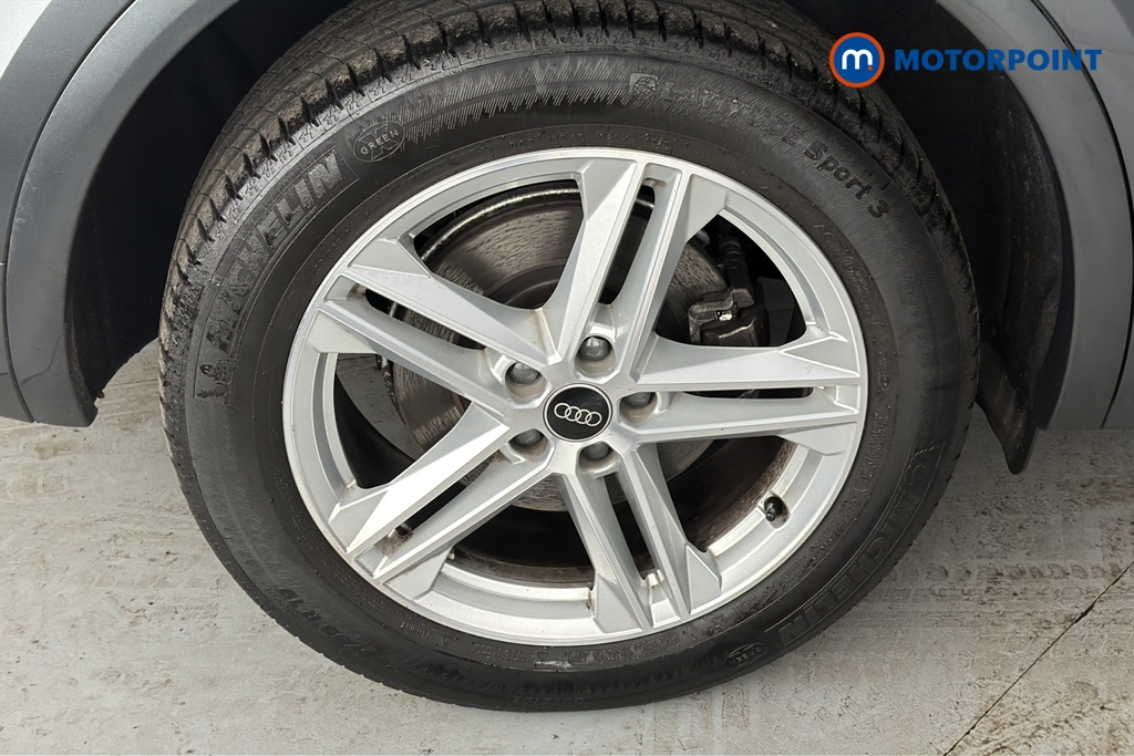 Audi Q5 S Line Automatic Petrol SUV - Stock Number (1678500) - 46th supplementary image