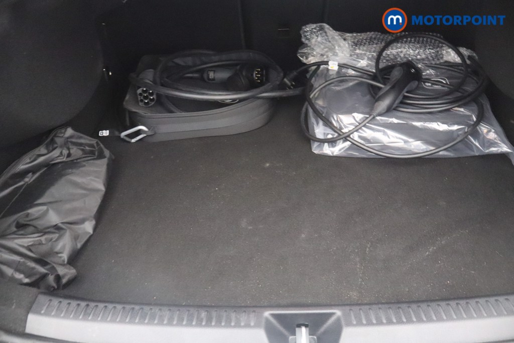Mercedes-Benz A Class Amg Line Automatic Petrol Plug-In Hybrid Saloon - Stock Number (1678528) - 4th supplementary image