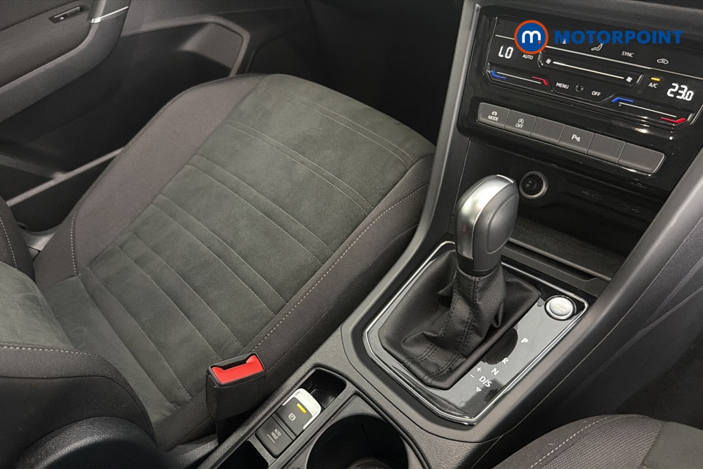 Volkswagen Touran SEL Automatic Petrol People Carrier - Stock Number (1678706) - 15th supplementary image