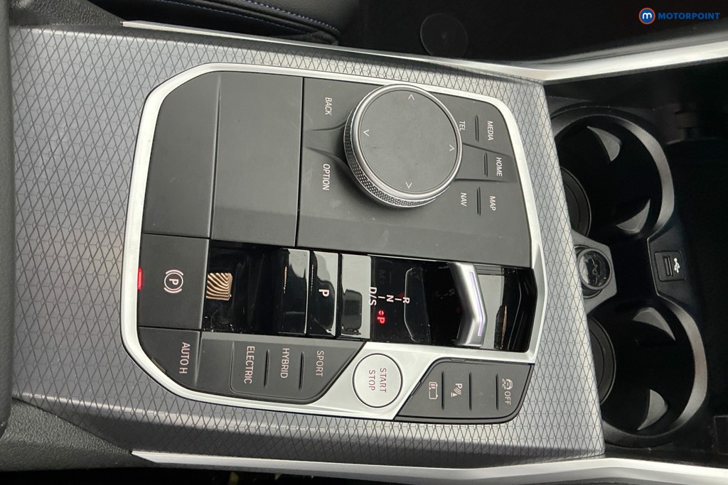 BMW 3 Series M Sport Automatic Petrol Plug-In Hybrid Saloon - Stock Number (1678780) - 14th supplementary image