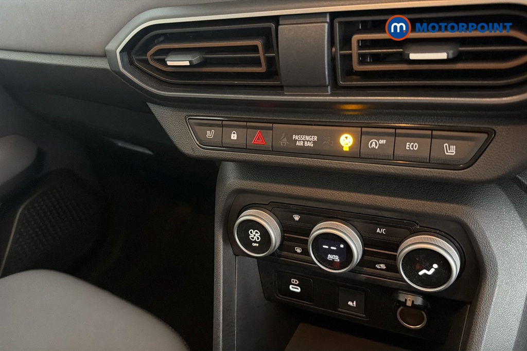 Dacia Sandero Stepway Extreme Manual Petrol Hatchback - Stock Number (1678789) - 12th supplementary image