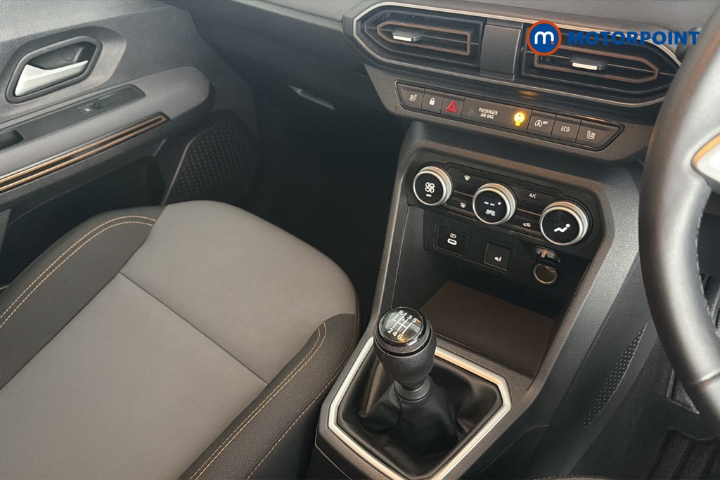 Dacia Sandero Stepway Extreme Manual Petrol Hatchback - Stock Number (1678789) - 15th supplementary image