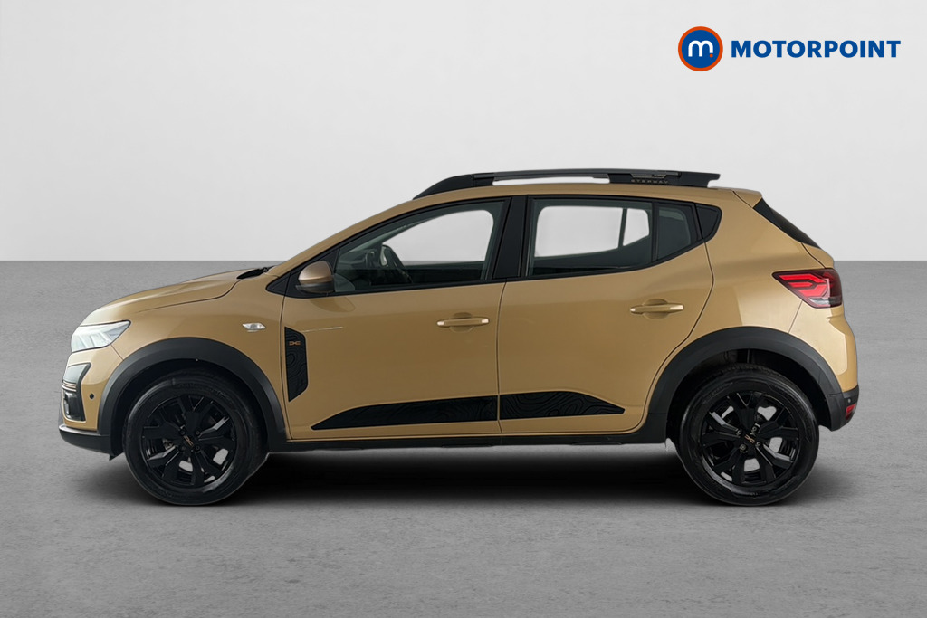 Dacia Sandero Stepway Extreme Manual Petrol Hatchback - Stock Number (1678789) - Drivers side