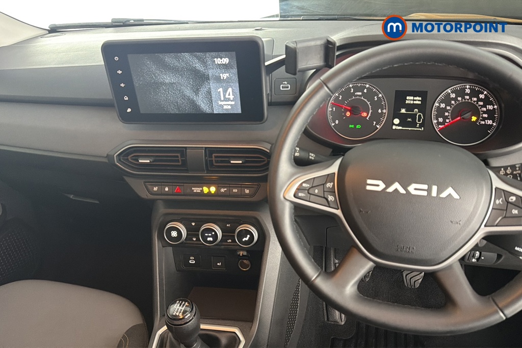 Dacia Sandero Stepway Extreme Manual Petrol Hatchback - Stock Number (1678789) - 1st supplementary image