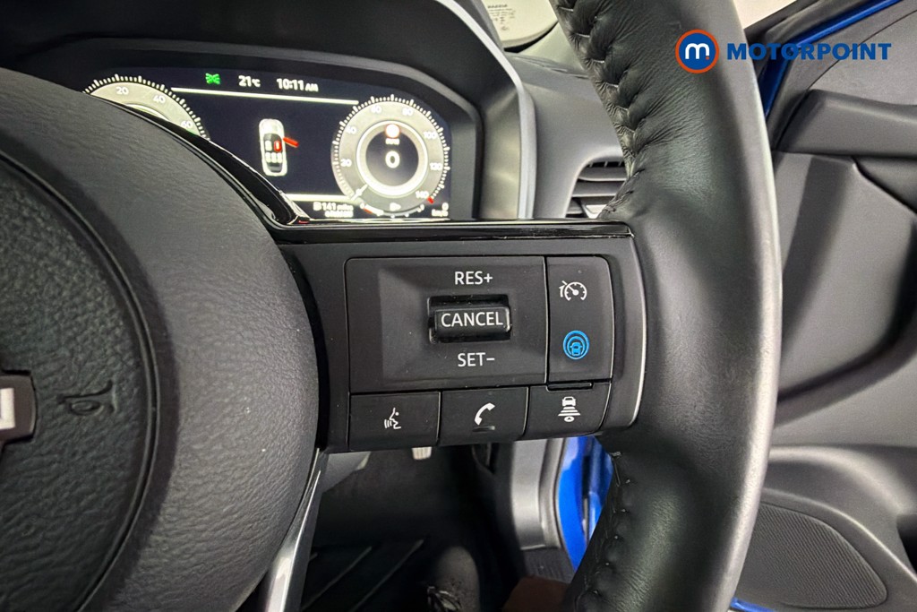 Nissan Qashqai N-Connecta Automatic Petrol-Electric Hybrid SUV - Stock Number (1678831) - 4th supplementary image