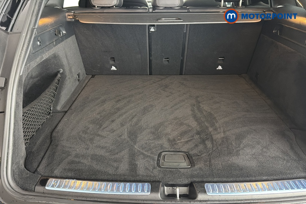 Mercedes-Benz EQC Amg Line Edition Automatic Electric SUV - Stock Number (1678938) - 30th supplementary image