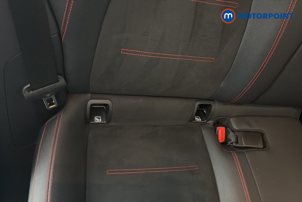 Mercedes-Benz GLA Amg Line Automatic Petrol SUV - Stock Number (1679093) - 27th supplementary image