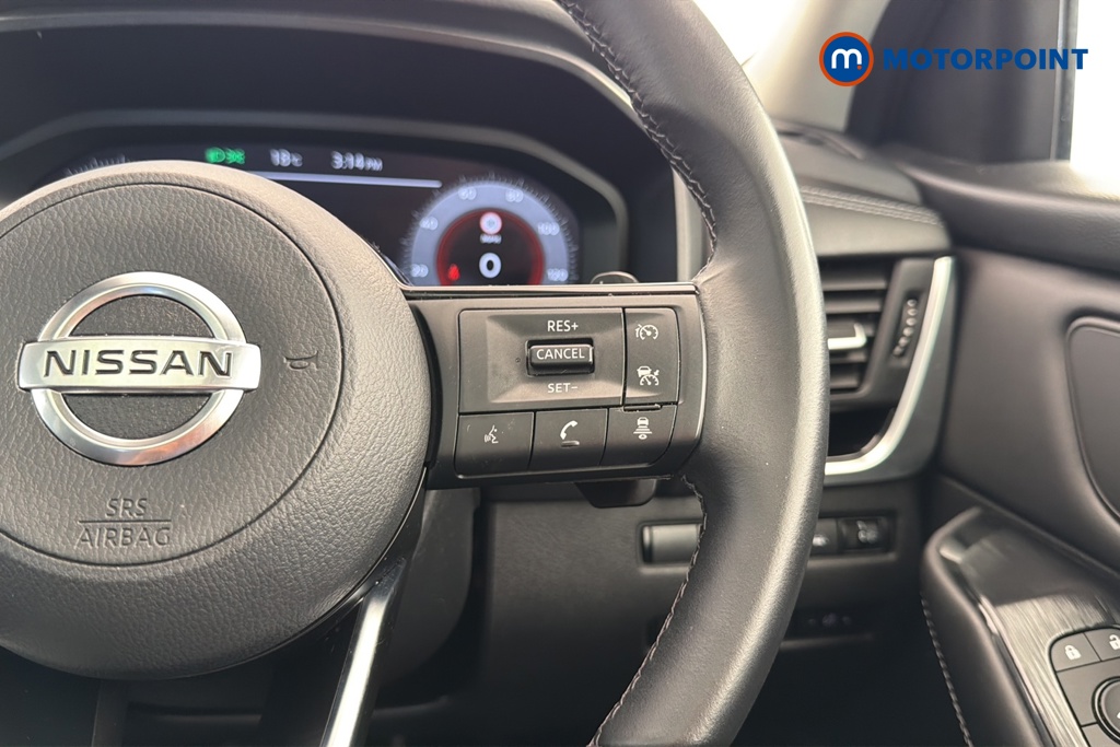 Nissan Qashqai N-Connecta Automatic Petrol SUV - Stock Number (1679115) - 3rd supplementary image