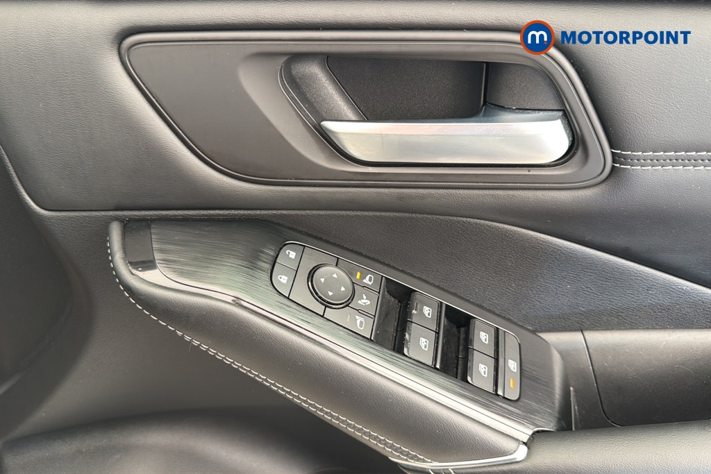 Nissan Qashqai N-Connecta Automatic Petrol SUV - Stock Number (1679115) - 19th supplementary image