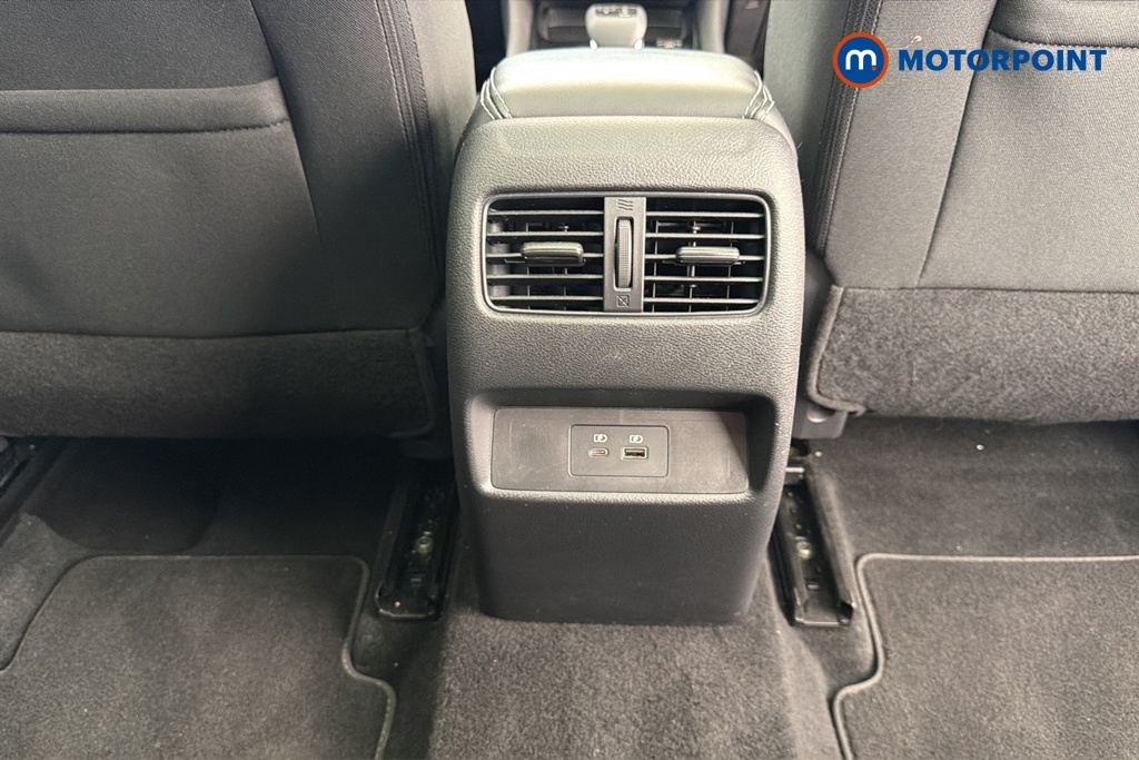 Nissan Qashqai N-Connecta Automatic Petrol SUV - Stock Number (1679115) - 28th supplementary image