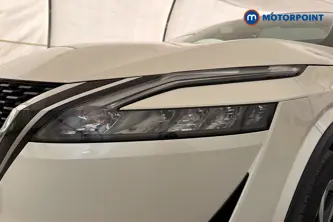 Nissan Qashqai N-Connecta Automatic Petrol SUV - Stock Number (1679115) - 42nd supplementary image