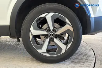 Nissan Qashqai N-Connecta Automatic Petrol SUV - Stock Number (1679115) - 45th supplementary image