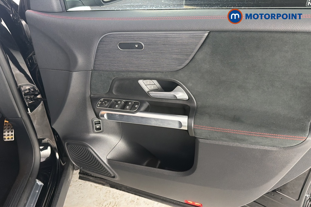 Mercedes-Benz EQB Amg Line Automatic Electric SUV - Stock Number (1679382) - 18th supplementary image
