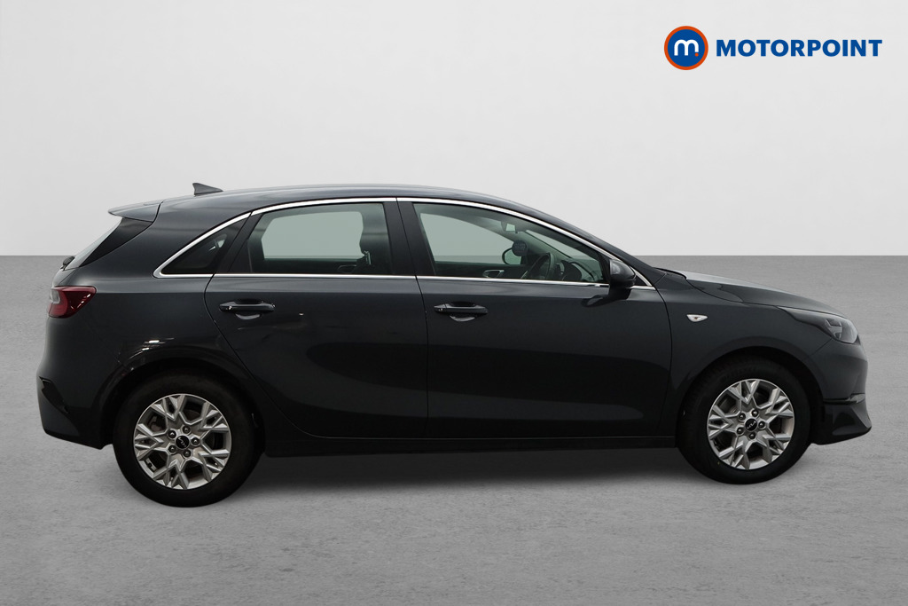 KIA Ceed 2 Manual Petrol Hatchback - Stock Number (1662627) - Drivers side
