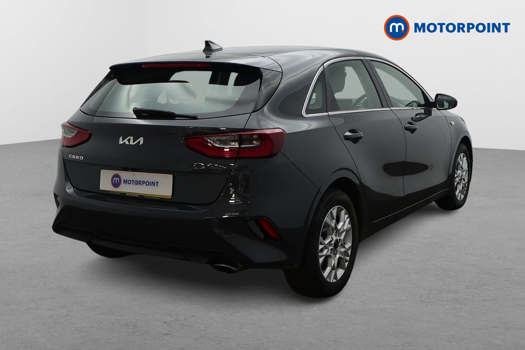 KIA Ceed 2 Manual Petrol Hatchback - Stock Number (1662627) - Drivers side rear corner