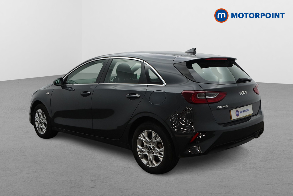 KIA Ceed 2 Manual Petrol Hatchback - Stock Number (1662627) - Passenger side rear corner