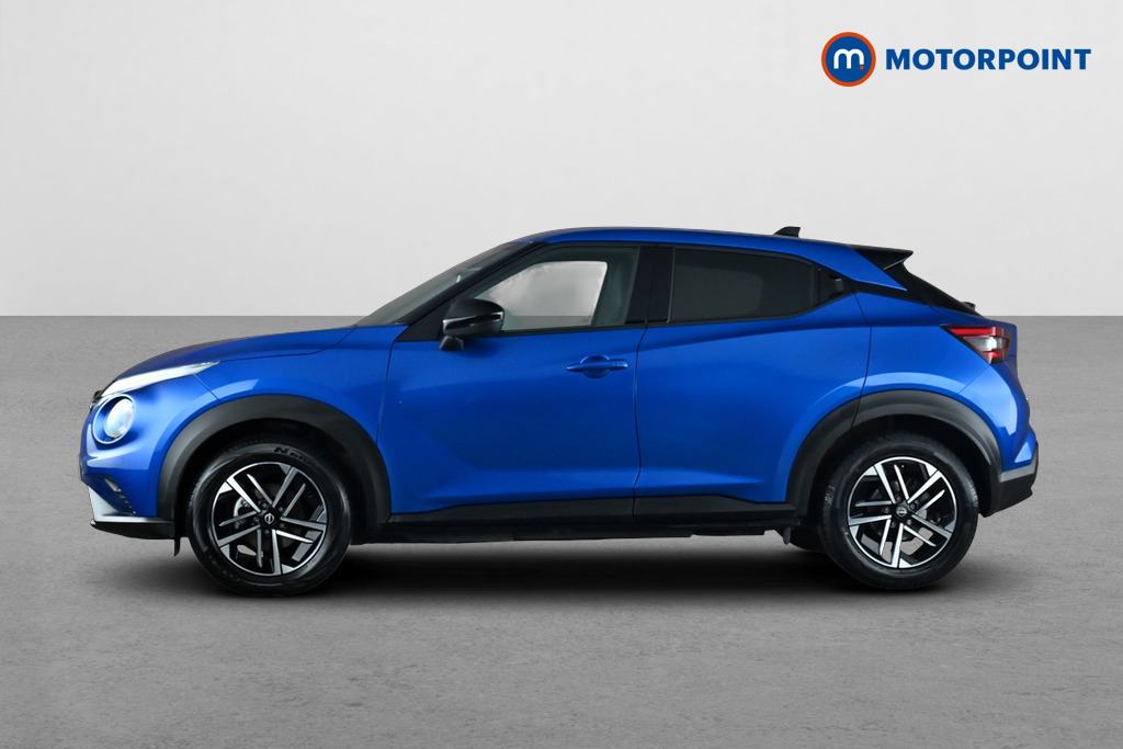Nissan Juke N-Connecta Automatic Petrol-Electric Hybrid SUV - Stock Number (1662785) - Drivers side