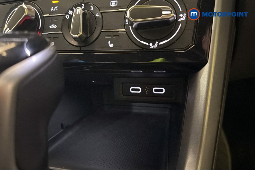 Volkswagen T-Cross Active Automatic Petrol SUV - Stock Number (1664149) - 6th supplementary image