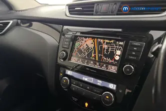 Nissan Qashqai Acenta Premium Automatic Petrol SUV - Stock Number (1664958) - 9th supplementary image