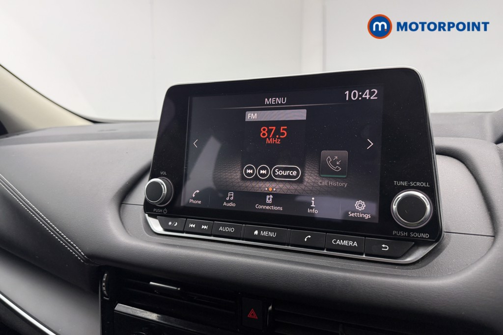 Nissan Qashqai Acenta Premium Manual Petrol SUV - Stock Number (1667424) - 12th supplementary image