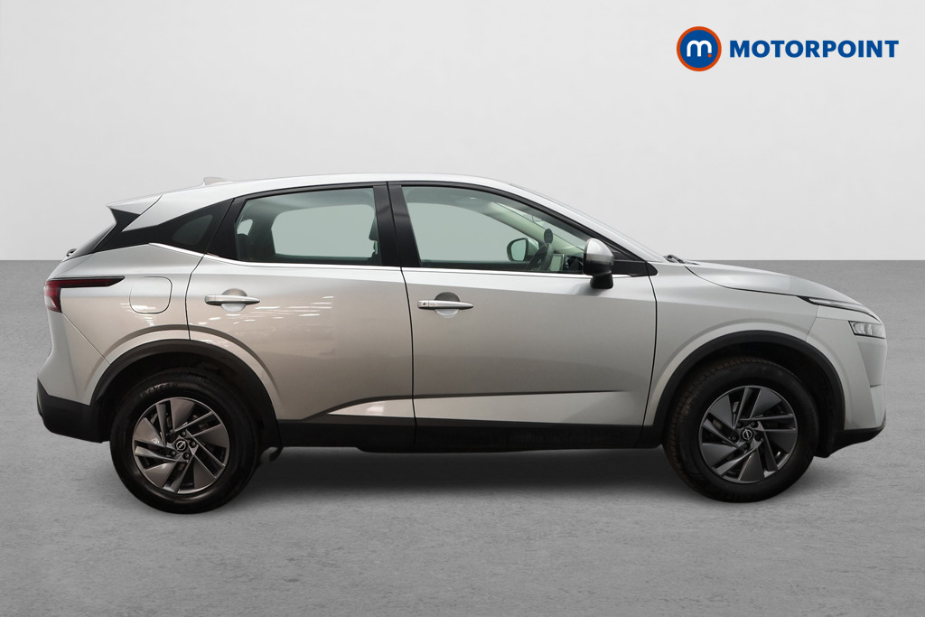 Nissan Qashqai Acenta Premium Manual Petrol SUV - Stock Number (1667424) - Drivers side