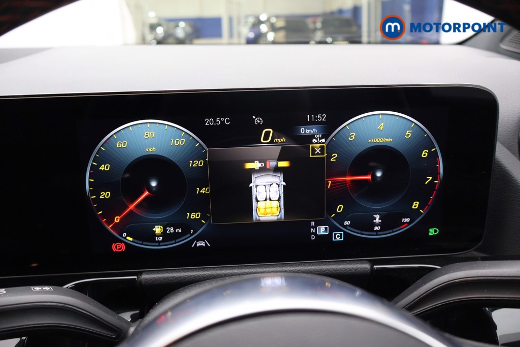 Mercedes-Benz GLA Amg Line Automatic Petrol SUV - Stock Number (1667559) - 4th supplementary image