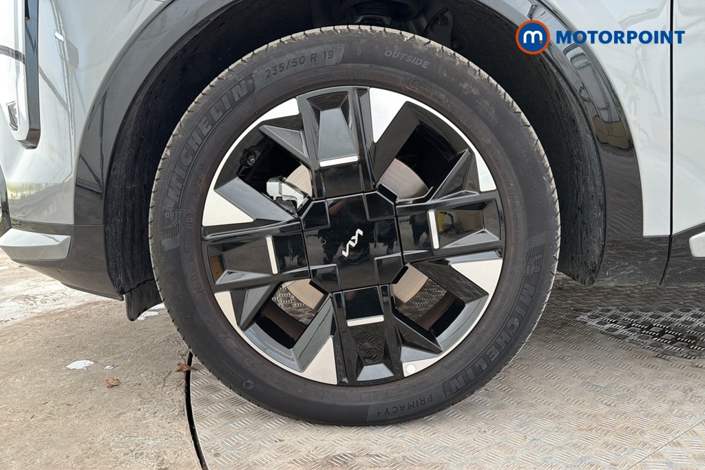 KIA Sportage Gt-Line Automatic Petrol-Electric Hybrid SUV - Stock Number (1670216) - 44th supplementary image