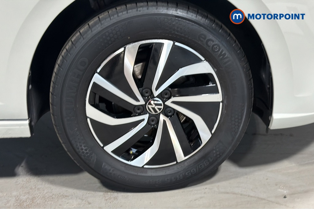 Volkswagen Polo Life Manual Petrol Hatchback - Stock Number (1670380) - 47th supplementary image