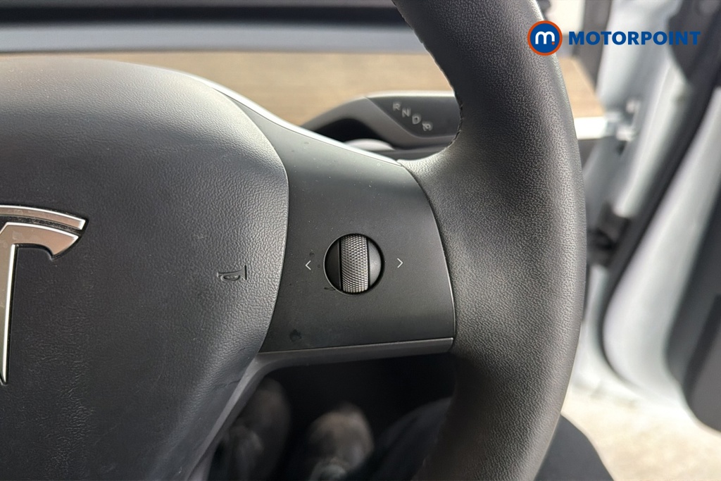 Tesla Model 3 Standard Plus Automatic Electric Saloon - Stock Number (1670717) - 3rd supplementary image