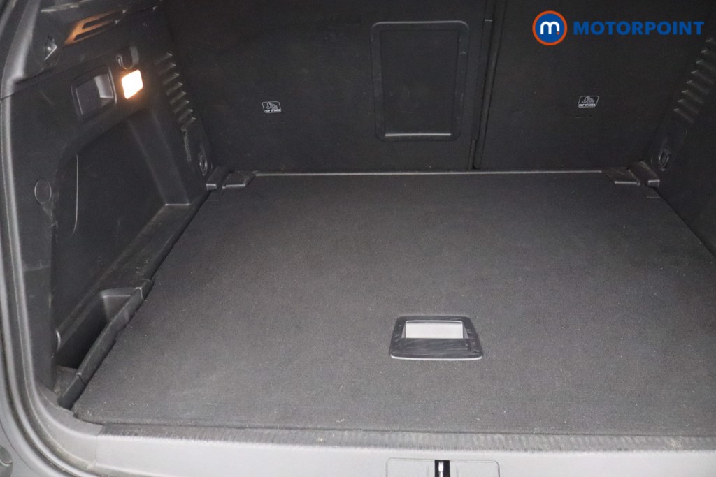 Peugeot 3008 Allure Premium-Plus Automatic Petrol SUV - Stock Number (1671345) - 5th supplementary image