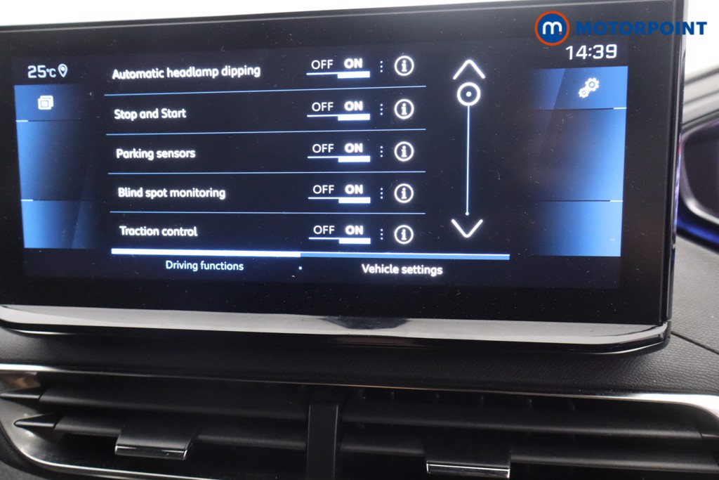 Peugeot 3008 Allure Premium-Plus Automatic Petrol SUV - Stock Number (1671345) - 18th supplementary image