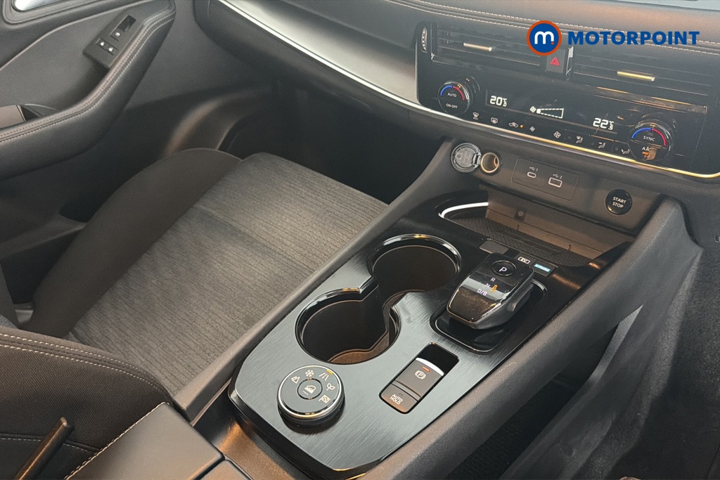 Nissan X-Trail N-Connecta Automatic Petrol-Electric Hybrid SUV - Stock Number (1671978) - 15th supplementary image