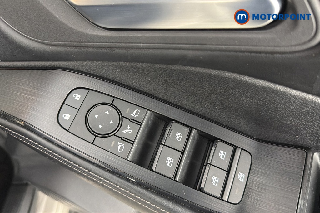 Nissan X-Trail N-Connecta Automatic Petrol-Electric Hybrid SUV - Stock Number (1671978) - 19th supplementary image