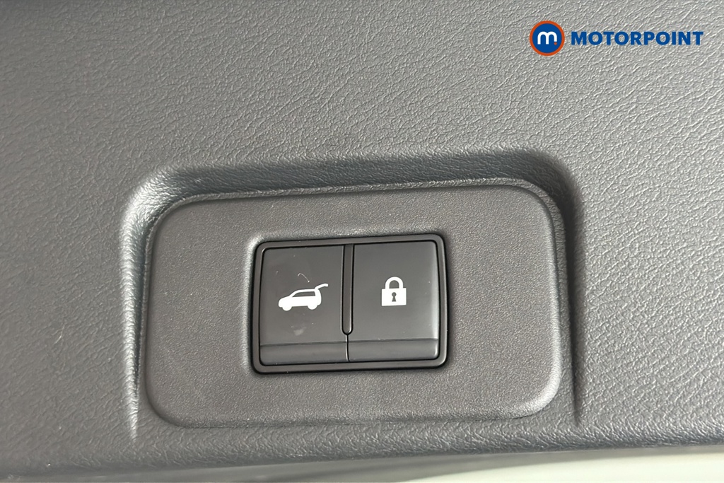 Nissan X-Trail N-Connecta Automatic Petrol-Electric Hybrid SUV - Stock Number (1671978) - 35th supplementary image