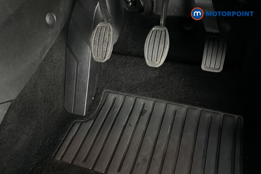 Jeep Avenger Altitude Manual Petrol SUV - Stock Number (1672035) - 24th supplementary image